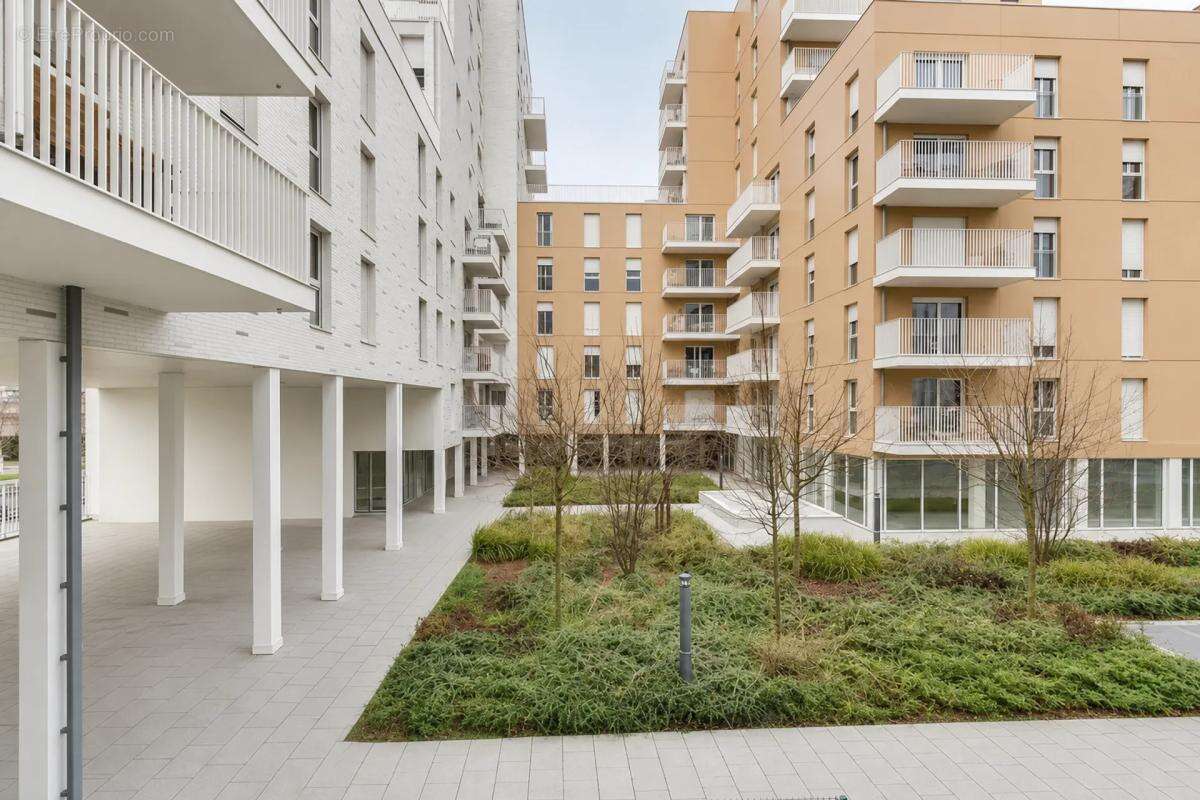Appartement à ASNIERES-SUR-SEINE