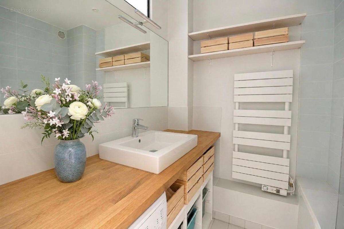 Appartement à L'ETANG-LA-VILLE