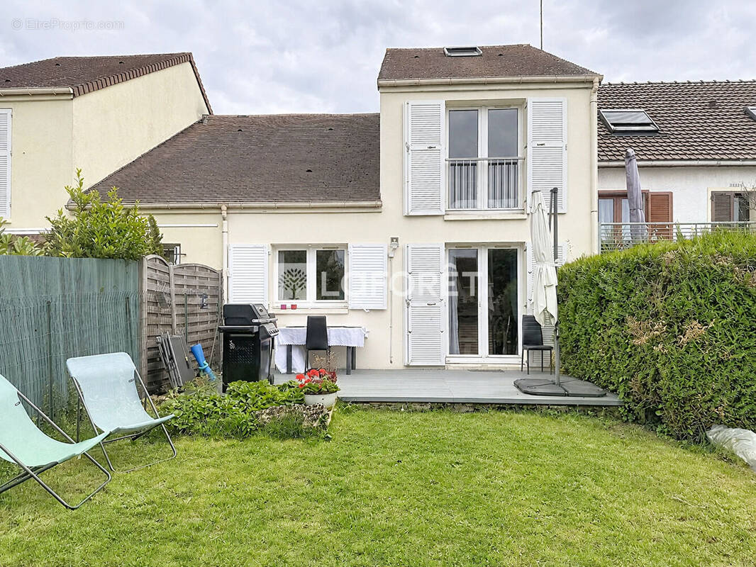 Maison à CHAMPIGNY-SUR-MARNE