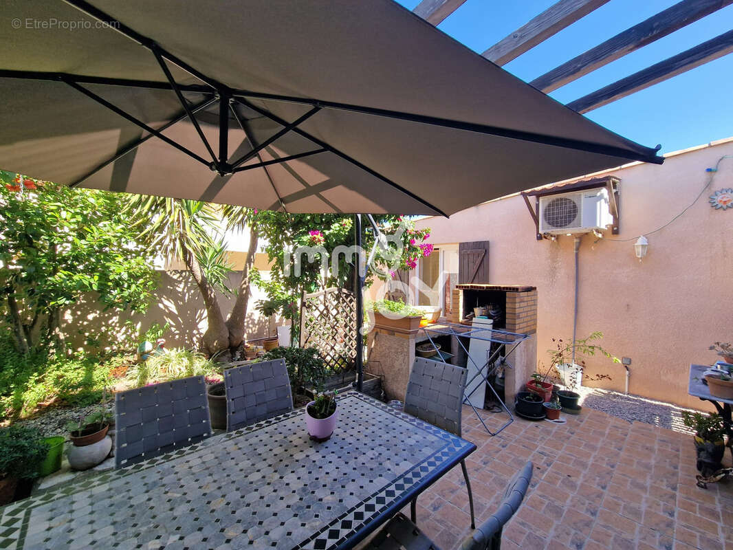 Maison à LEZIGNAN-CORBIERES