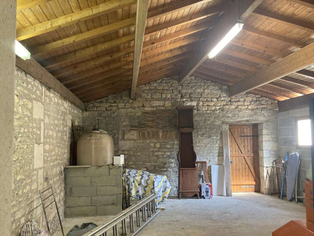 Maison de village avec de vastes espaces de vie - photo 17