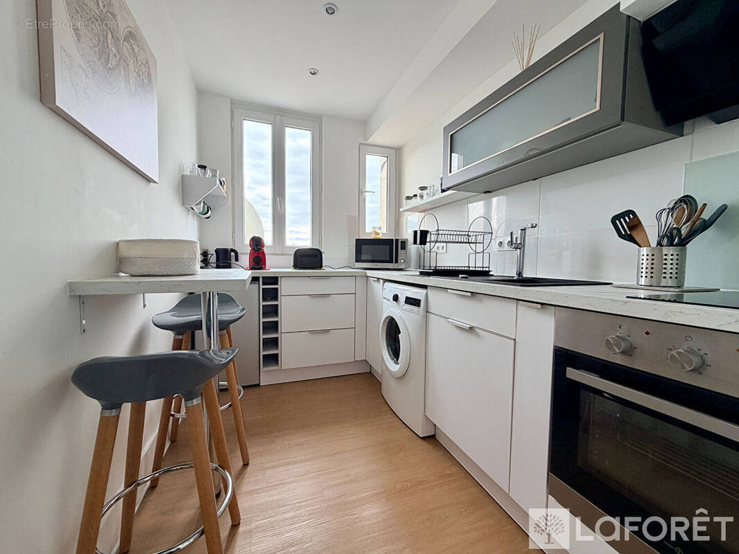 Appartement à GENNEVILLIERS