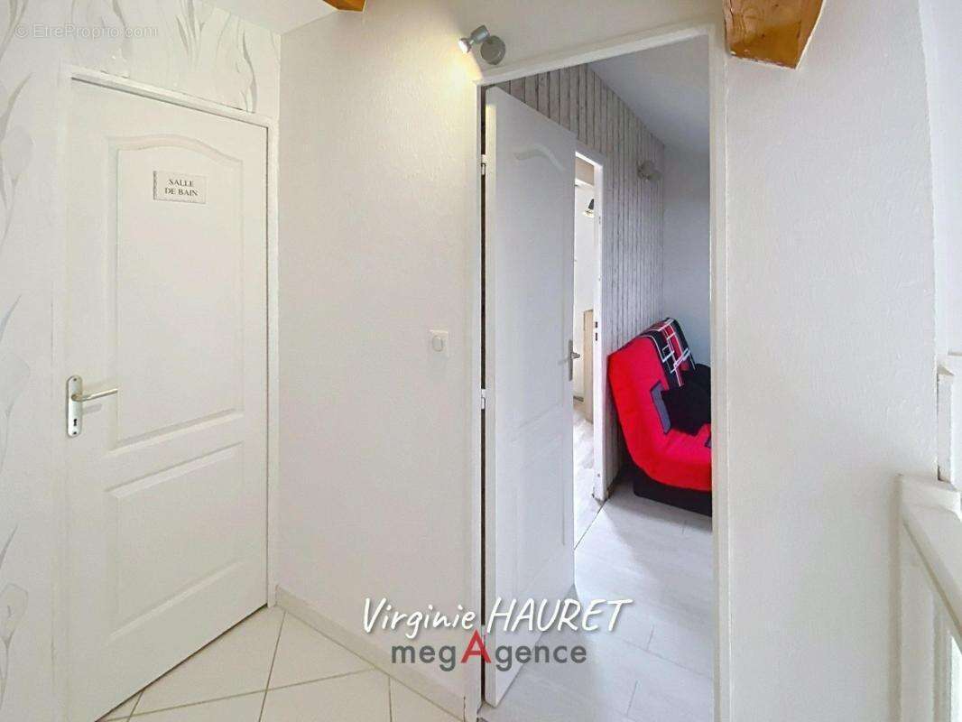 Maison 66m² - 3 chambres - 2 salles d'eau - 1 cellier - 1 garage - 1 terrasse - photo 10