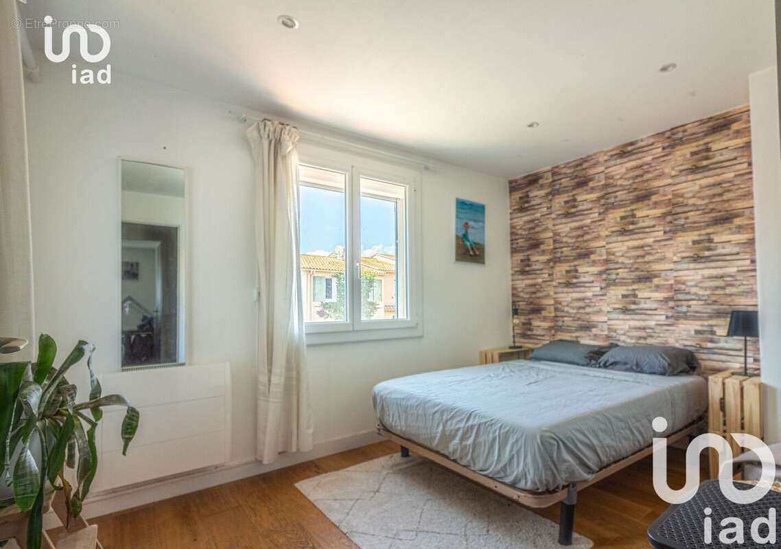 Photo 8 - Maison à PUGET-SUR-ARGENS