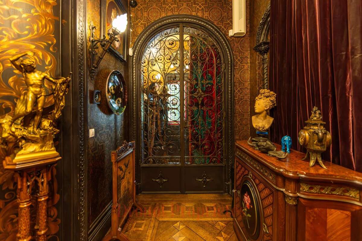 Appartement à PARIS-9E