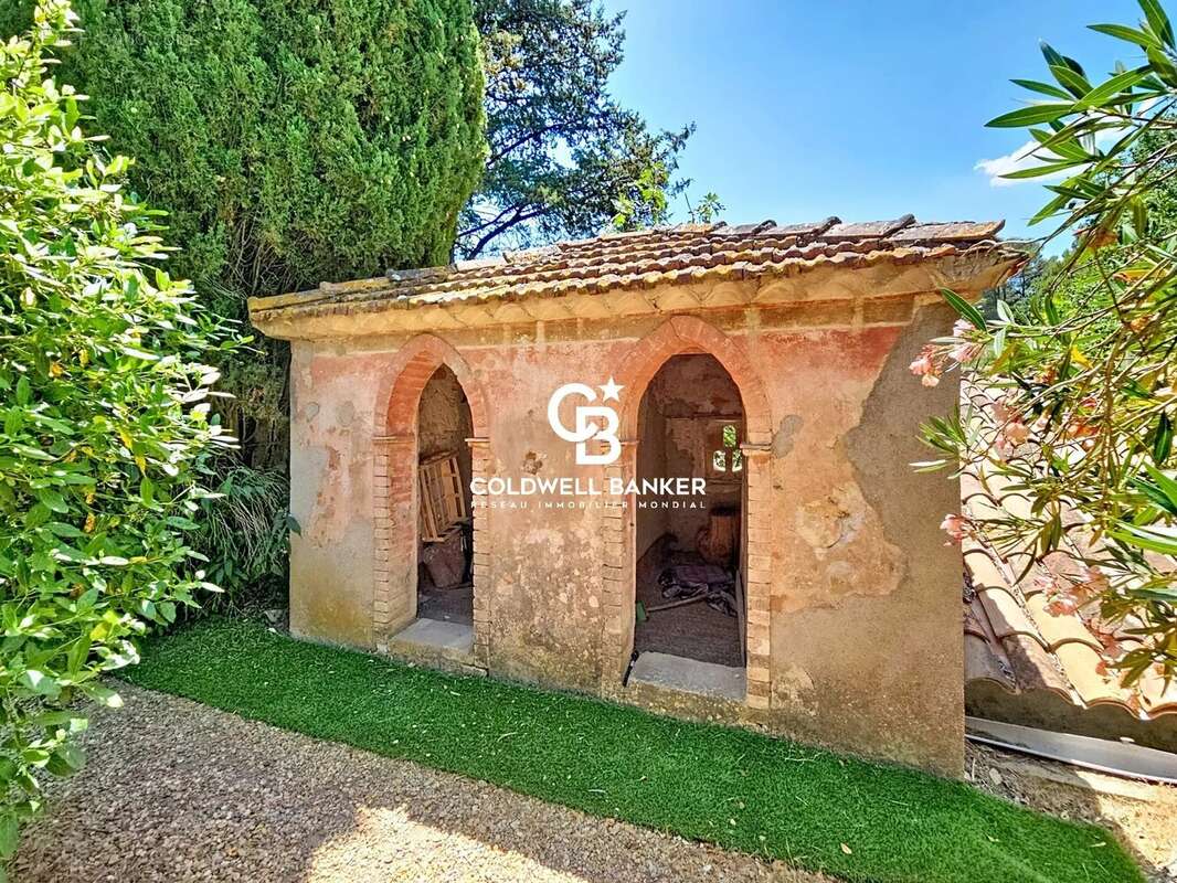 Bastide d'exception à lorgues : l'art de vivre provençal entre tradition et modernité - photo 30