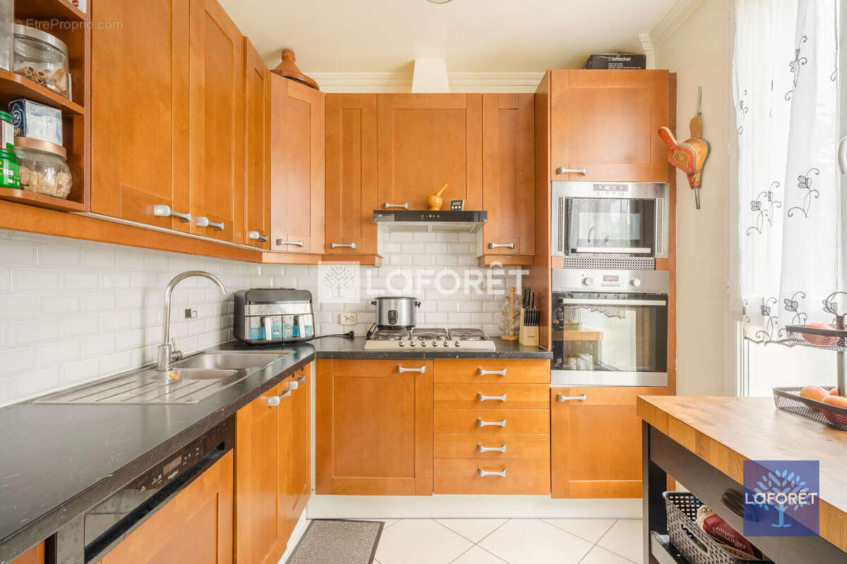 Secteur Eglise. Maison  90 m² . Pas de travaux !!! - photo 2
