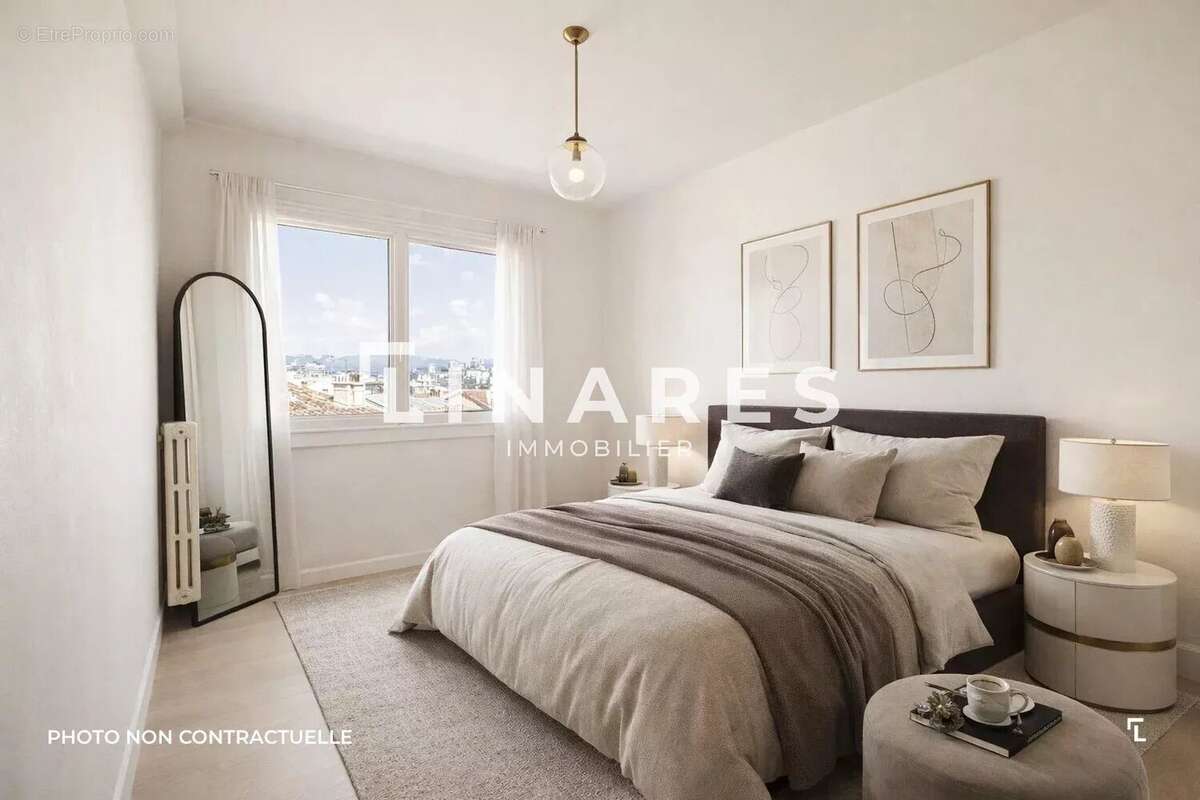 Appartement à MARSEILLE-4E