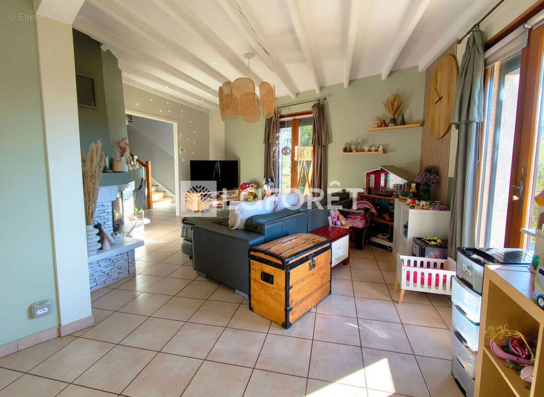 Maison Deyvillers 7 pièce(s) 139 m2 - photo 3