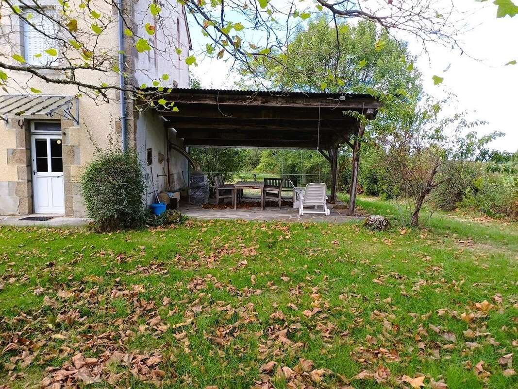 Maison à CHENERAILLES