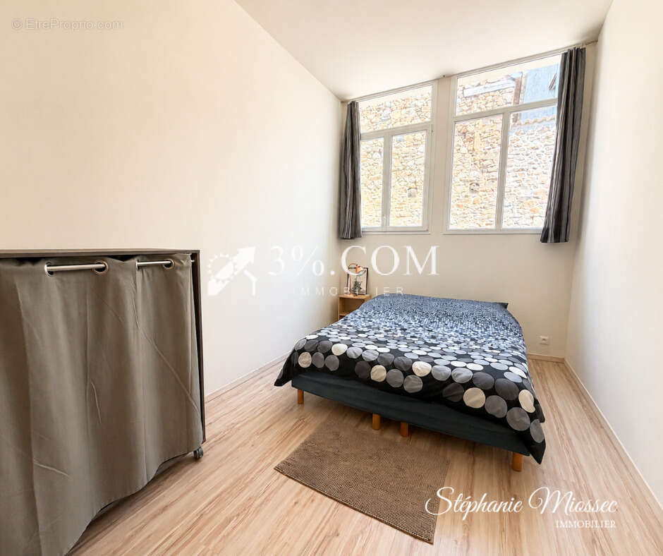 CHÂTELAUDREN   Bien atypique esprit loft avec dépendance en - photo 9