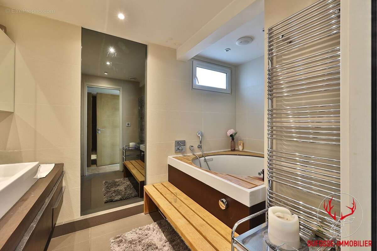 Appartement à LYON-8E