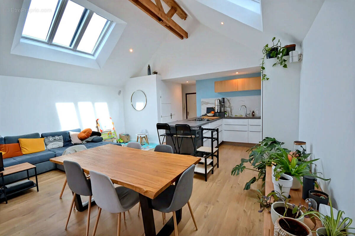 Appartement à SEVRIER