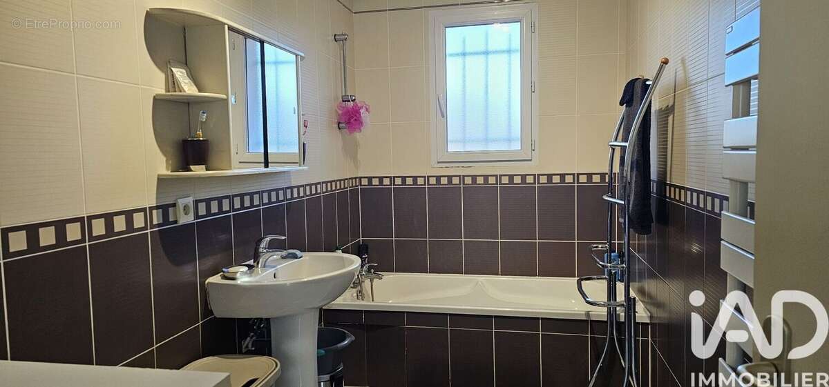 Photo 7 - Maison à TREBONS