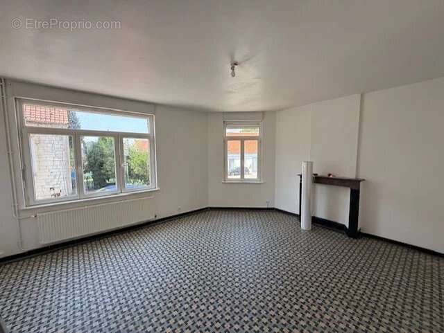 Maison à BEAUMETZ-LES-LOGES