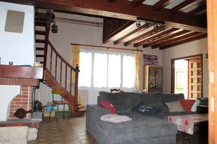 Maison à VILLEFAGNAN