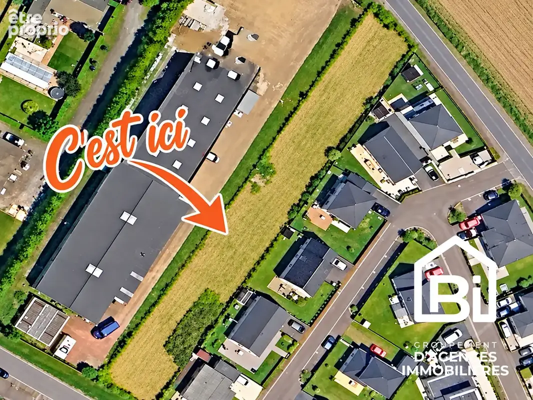 Photo Terrain à Feuguerolles-Bully au prix de 279 900€