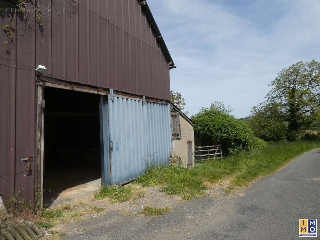 Maison à HUMBLIGNY