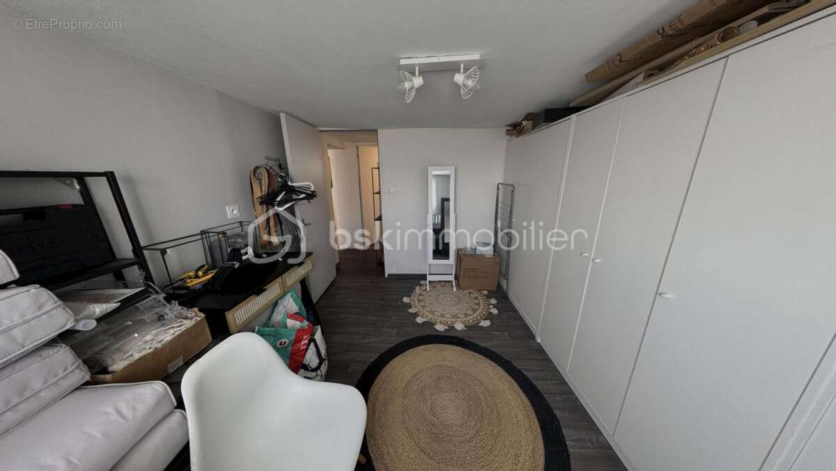 Maison à CORQUILLEROY