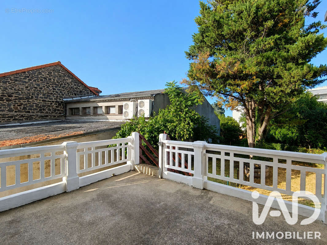 Photo 2 - Maison à CLERMONT-FERRAND
