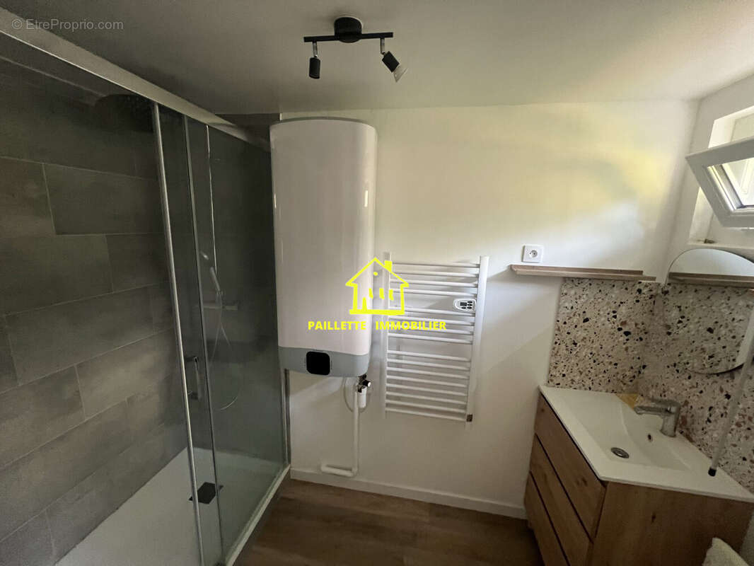 Appartement à SAINT-ROMAIN-DE-COLBOSC