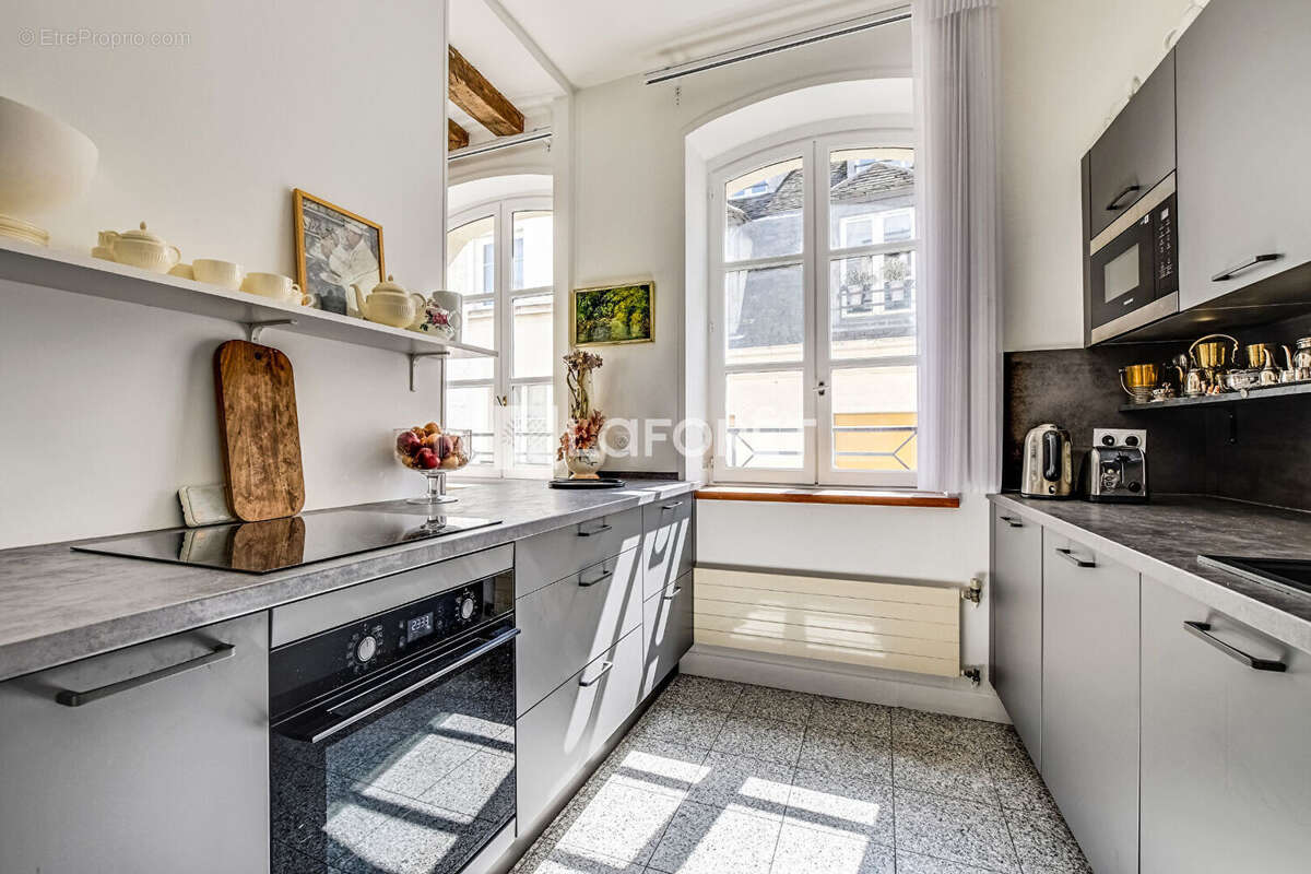 Appartement à PARIS-5E
