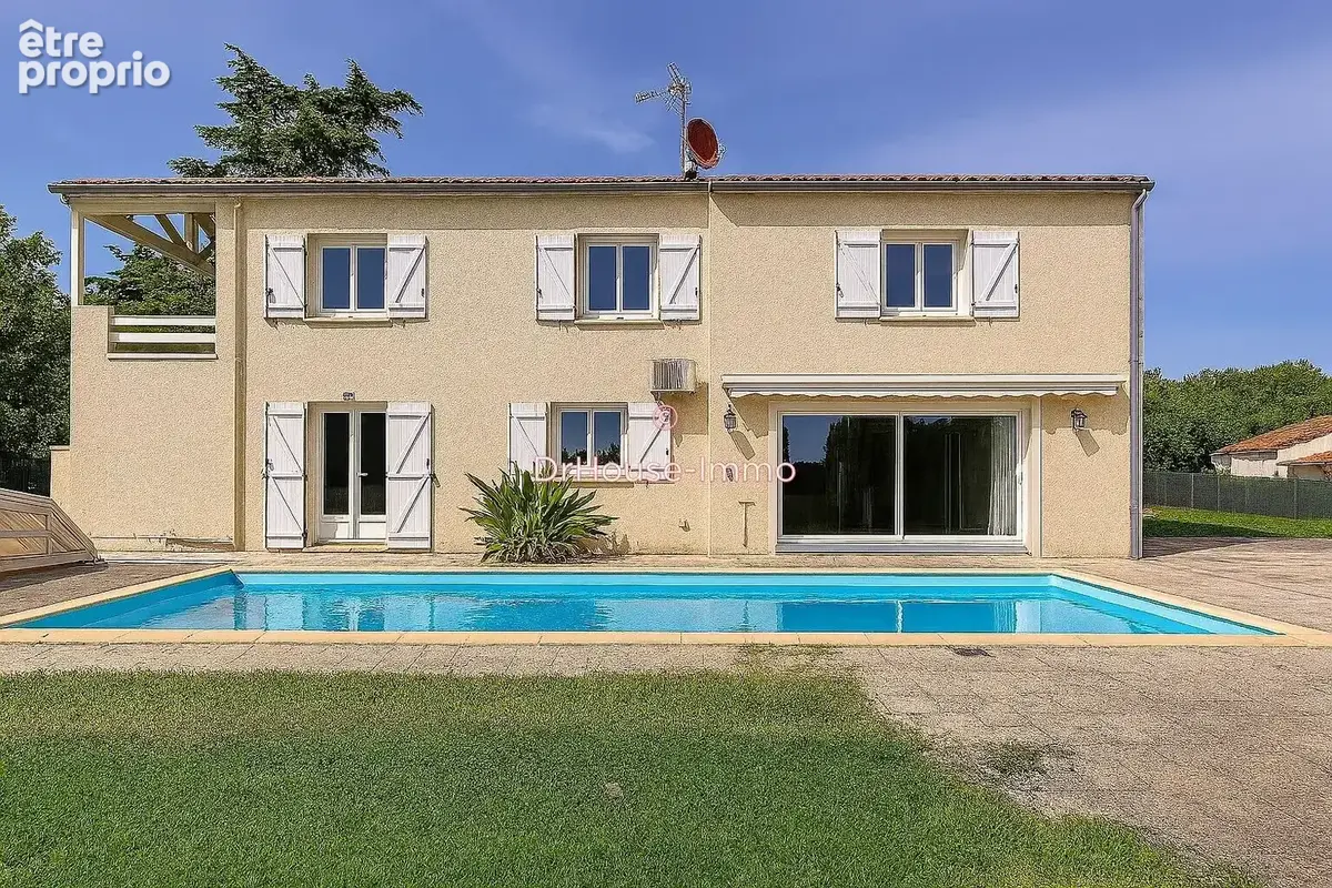 Maison 6 pièces 178 m² à vendre à Villeneuve-Sur-Lot (47300) - photo 2