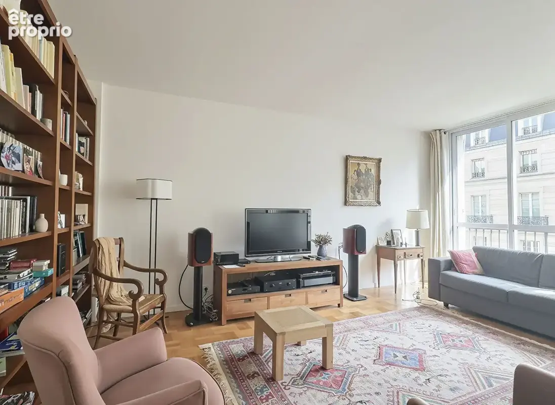 Paris 6e arrondissement - Quartier Luxembourg - Appartement familial de 103,75 m² - photo 2