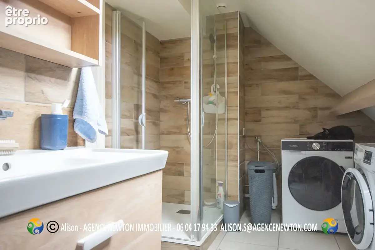 MAYENNE, Gorron, La Dorée : jolie maison individuelle en pierre de 3 chambres avec jardin, située en bordure de village. - photo 12