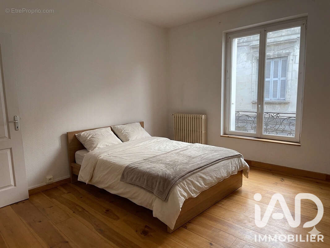 Appartement 93 m² à Cormery  - photo 6