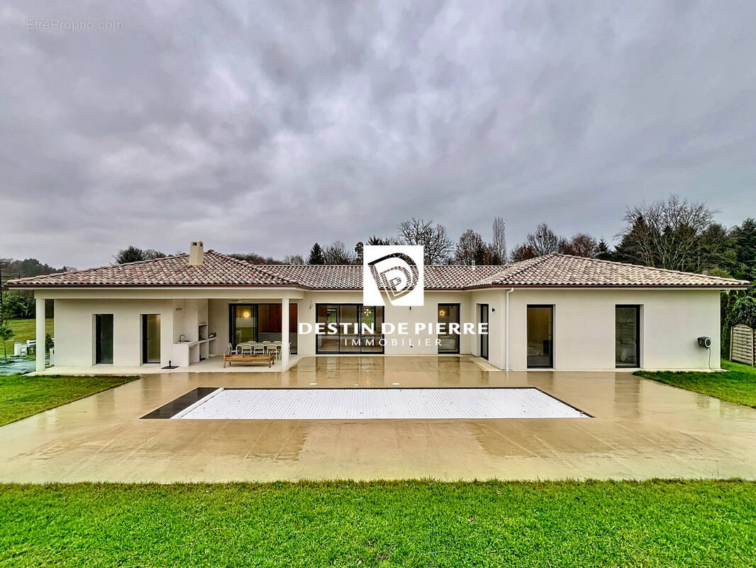 Maison à SAINT-MEXANT