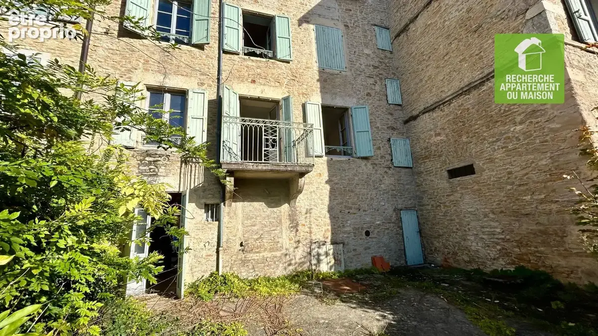 Appartement à CREMIEU