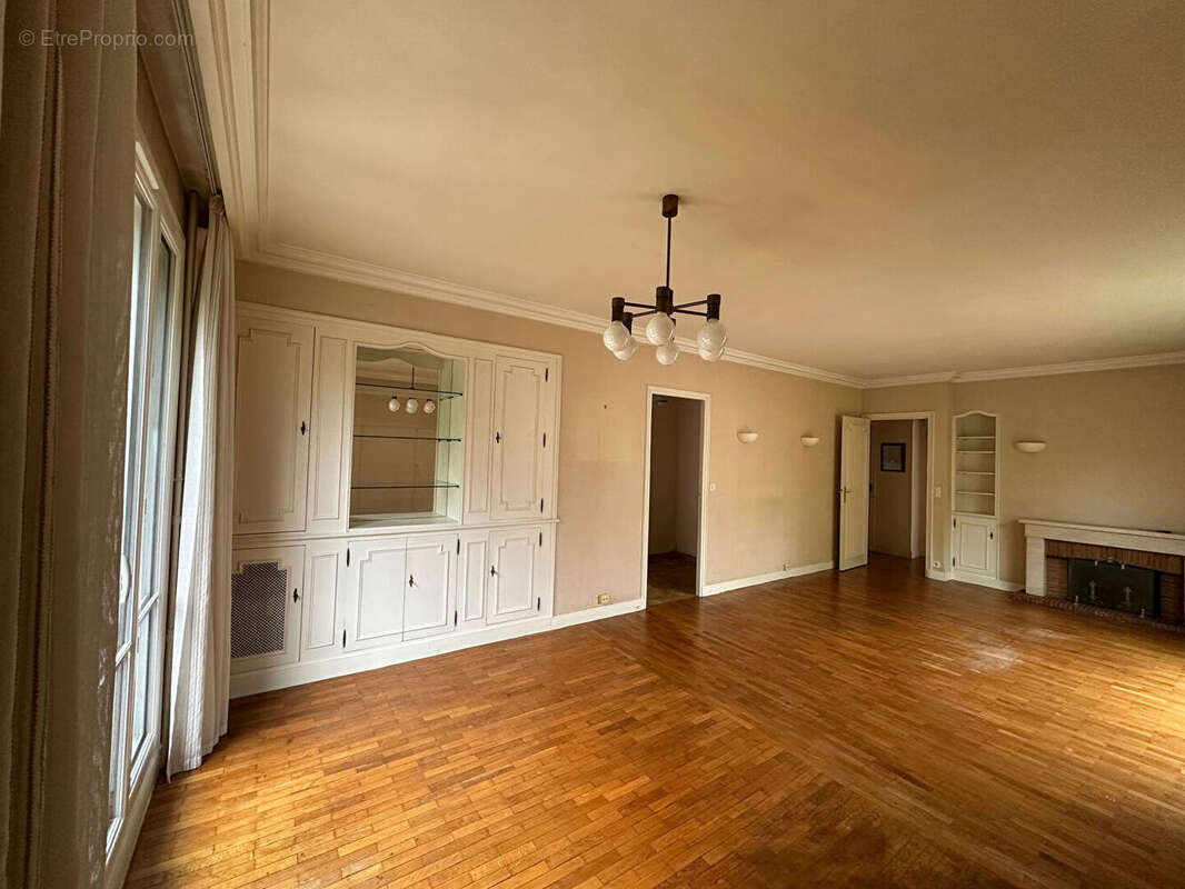 Appartement à NOISY-LE-SEC