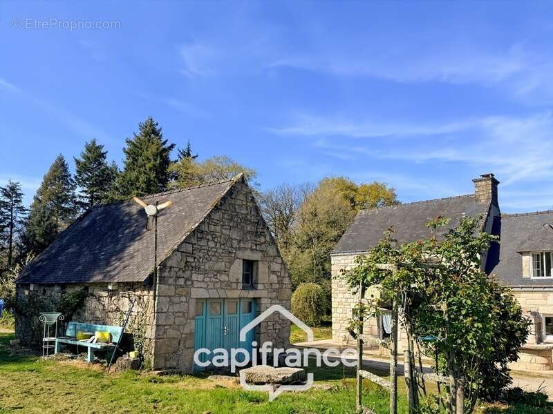 Maison à GUERN