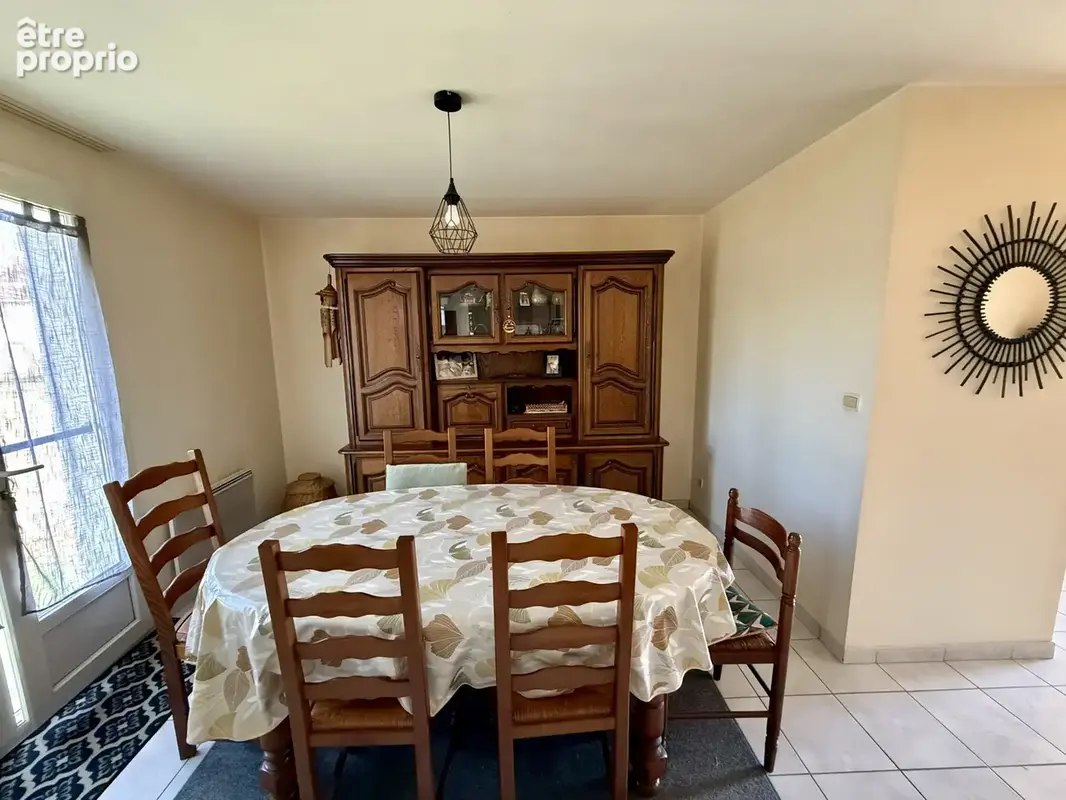 Maison de plain-pied récente T4 sur 833 m2 de terrain - photo 8
