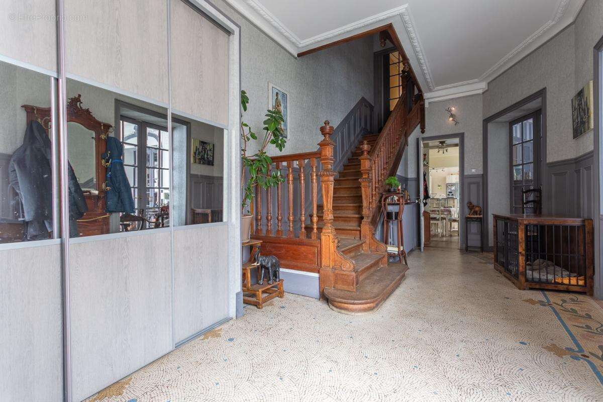 Maison à ETAMPES