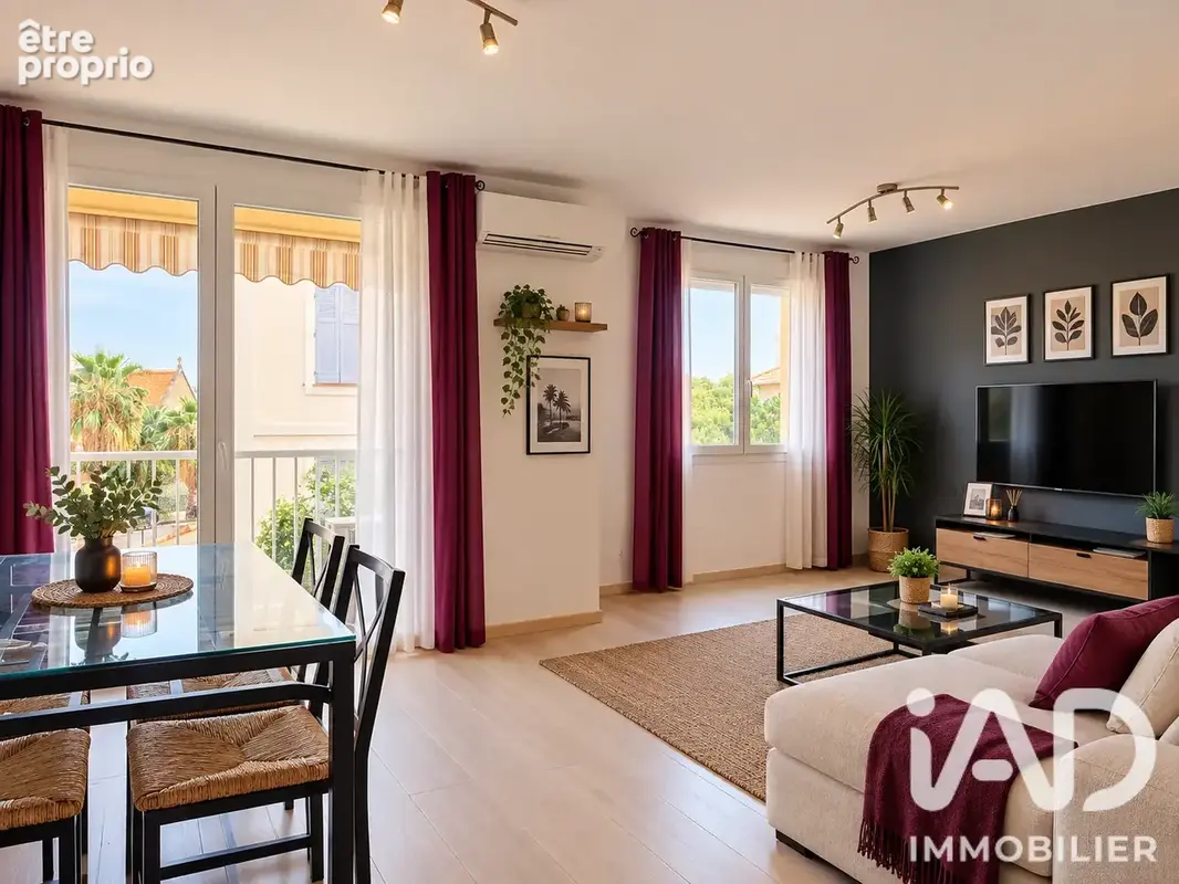 Photo 1 - Appartement à HYERES
