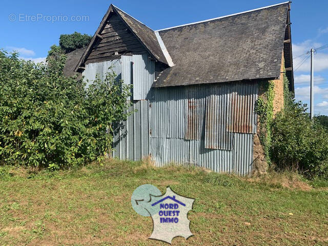Appartement à AMBRIERES-LES-VALLEES
