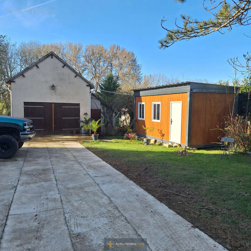 Maison à COULOMMIERS