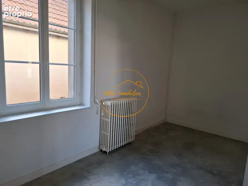 Maison de village avec dépendances et beau potentiel d’aménagement - photo 6