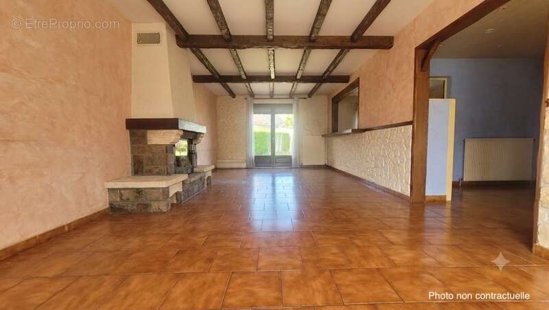Maison familiale de plus de 160 m² avec sous-sol total et dépendance de 90 m² – À deux pas des écoles et de la gare - photo 5