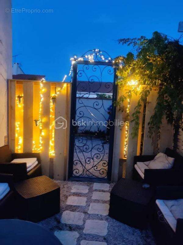 Maison à SAINT-CYPRIEN