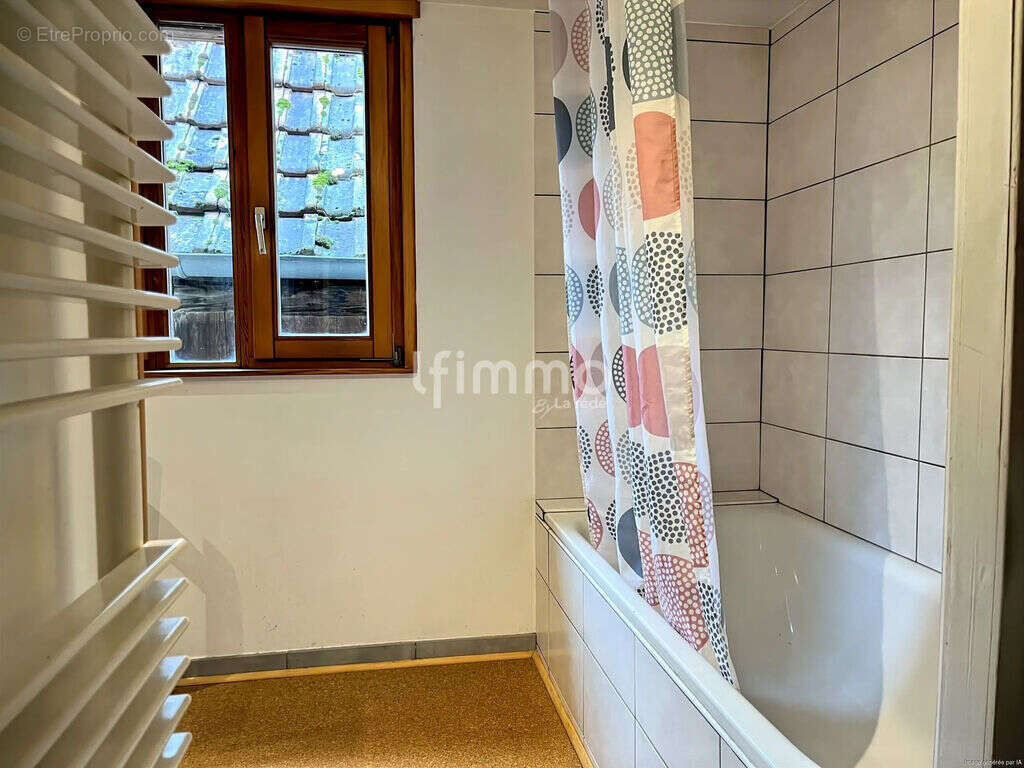 Chaleureux 4 pièces en coeur de village - photo 10