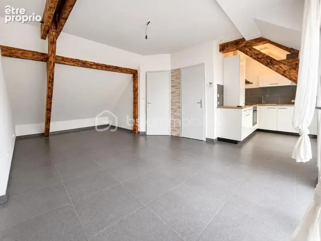 Appartement mansardé rénové – 73 m² au sol – terrasse – stiring-wendel - photo 4