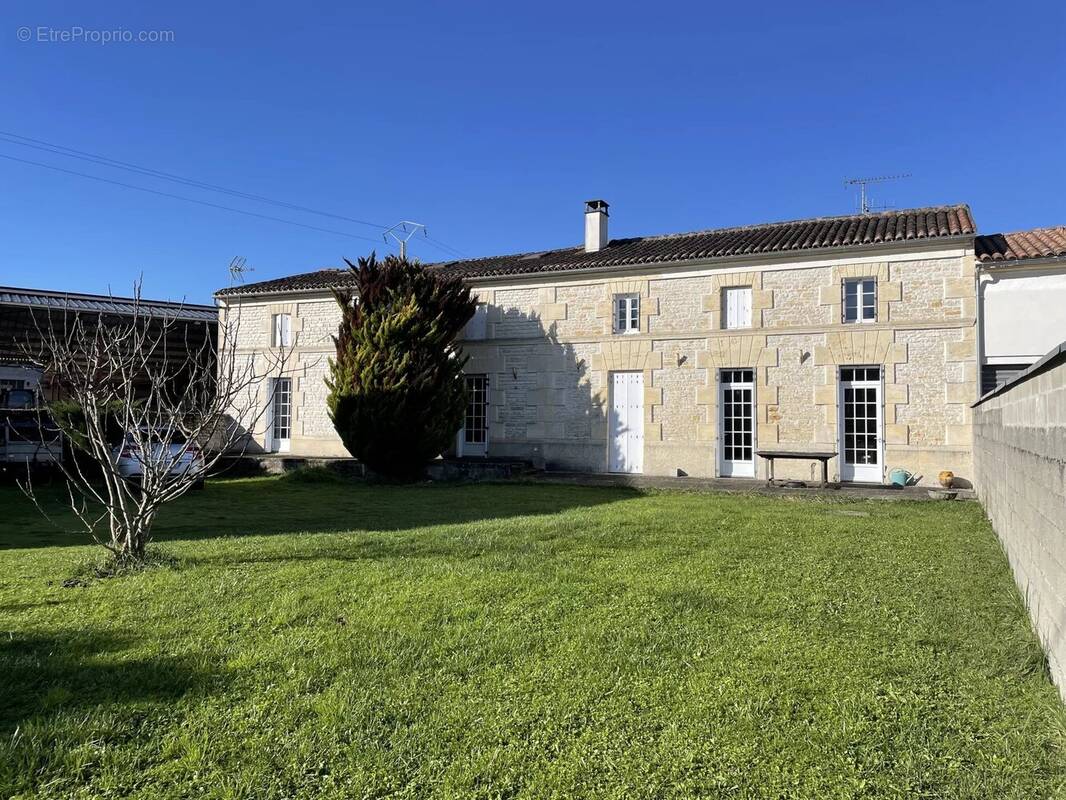Maison à MIGRON