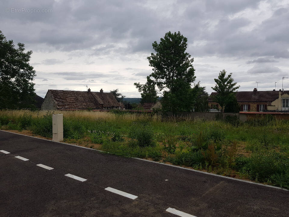 Terrain à ERAGNY
