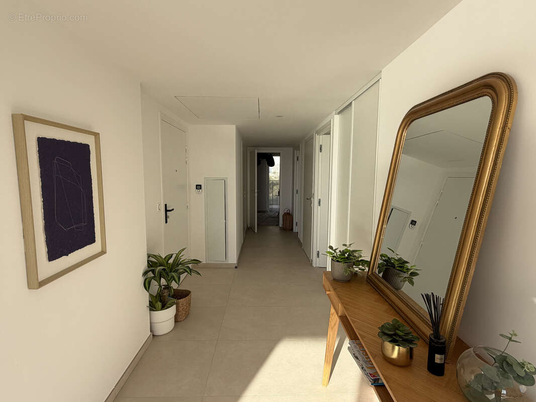 Appartement à CAP-D'AIL