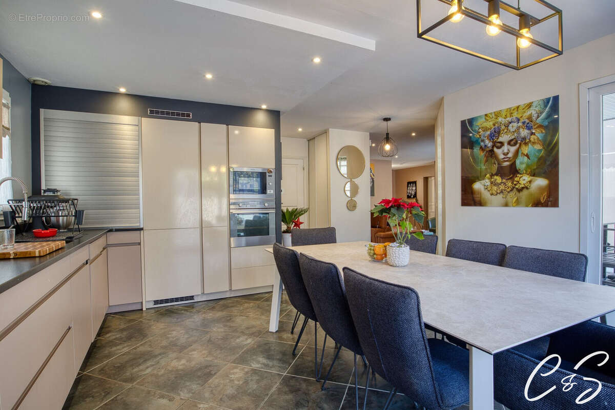 Maison à ERGUE-GABERIC