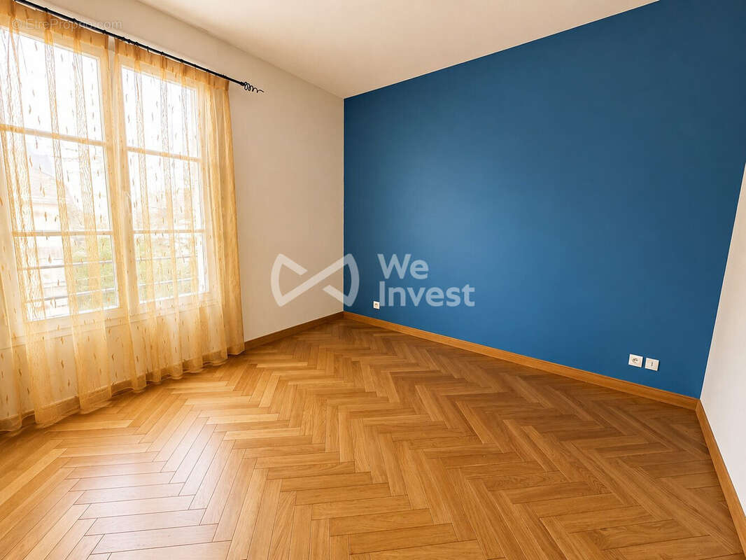 Appartement 81 m² à Le Plessis-Trevise  - photo 9