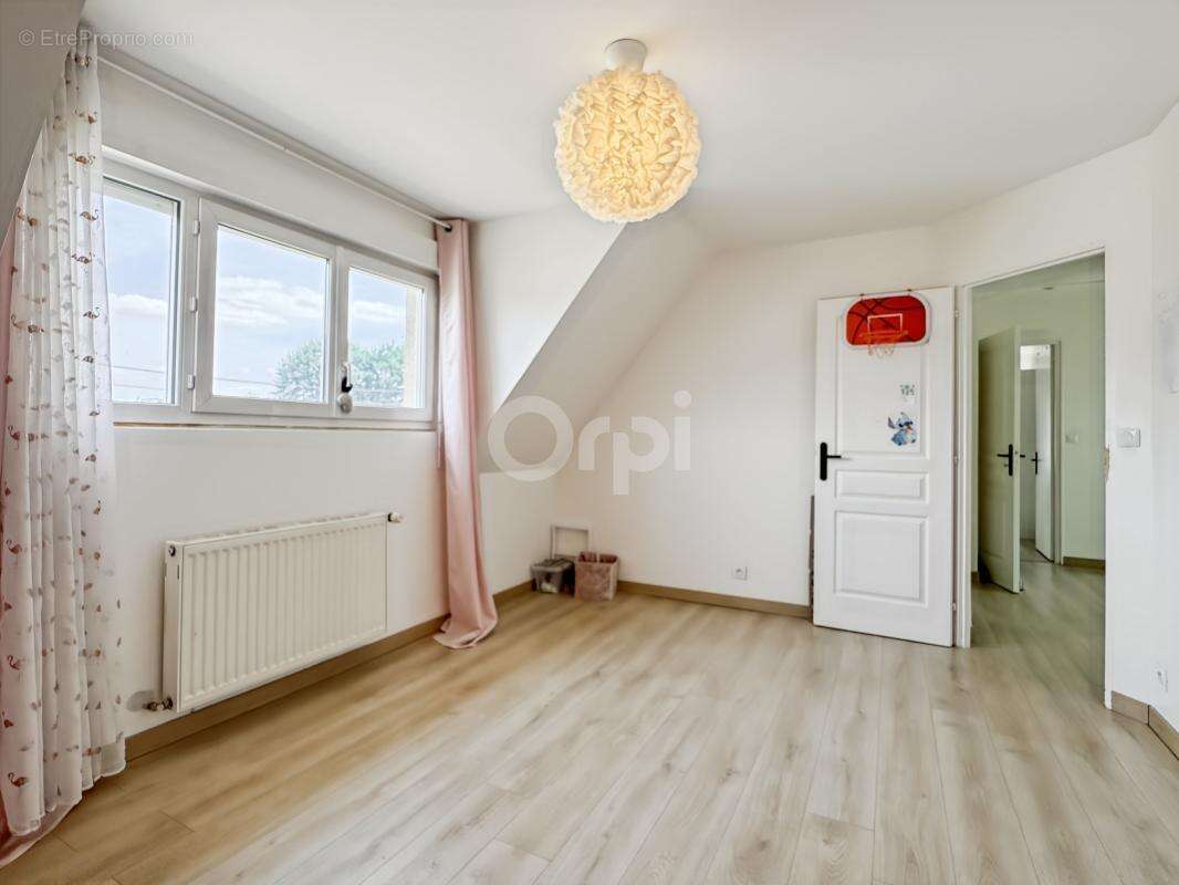 Maison 6 pièces de 117 m² - photo 16